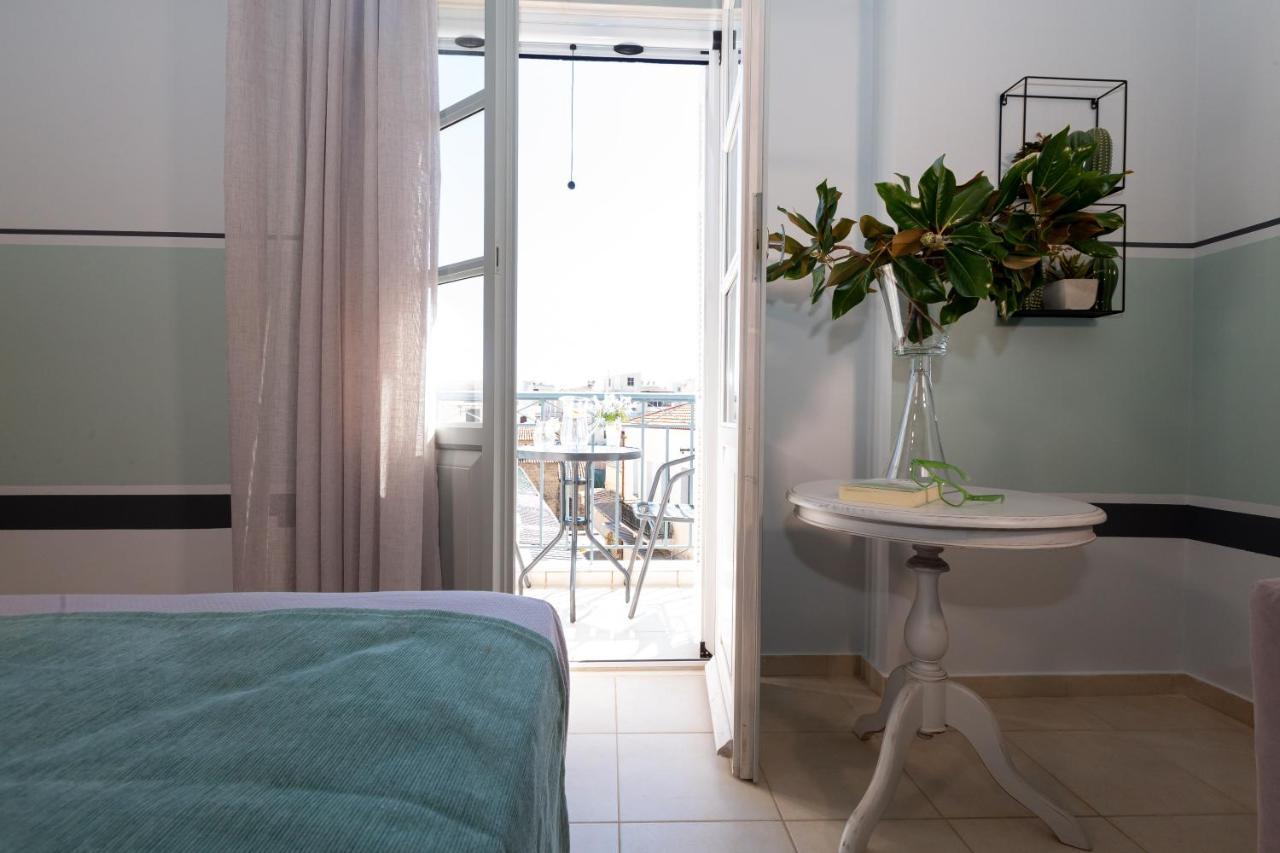 Magnolia - Apartment In Kalamáta Kültér fotó