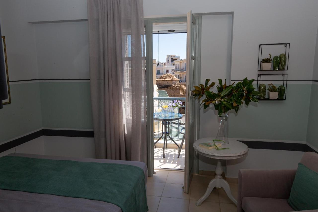 Magnolia - Apartment In Kalamáta Kültér fotó
