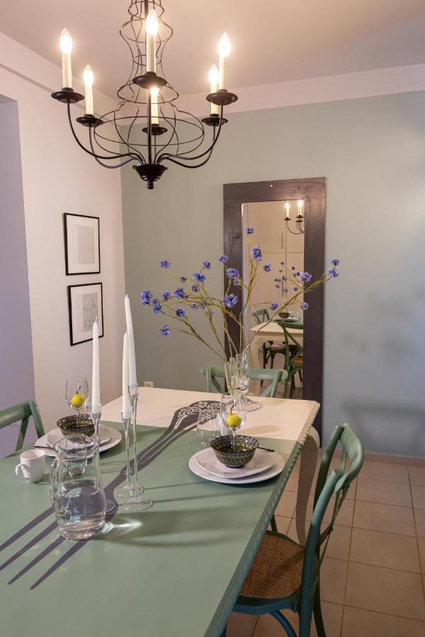 Magnolia - Apartment In Kalamáta Kültér fotó