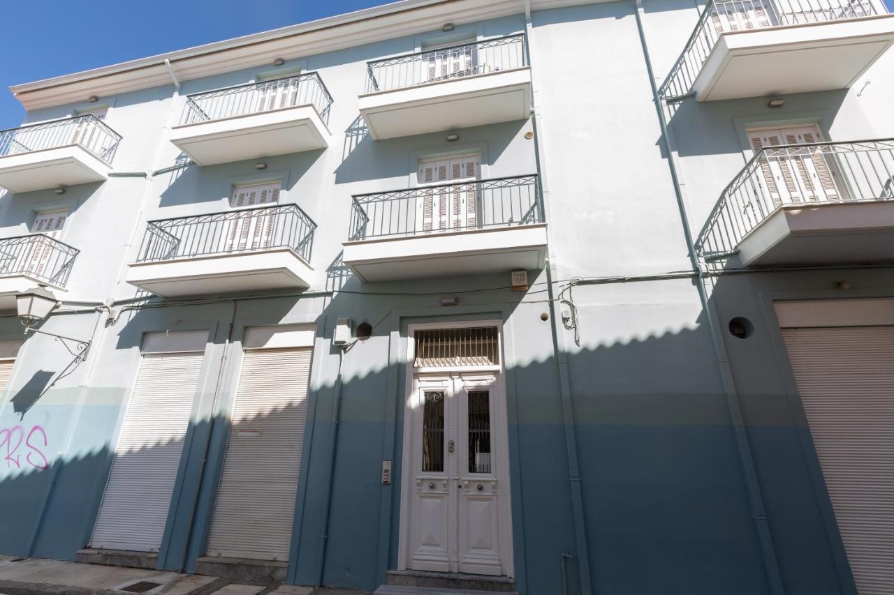 Magnolia - Apartment In Kalamáta Kültér fotó